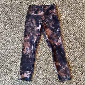 Lululemon Align High Rise Crop 23”